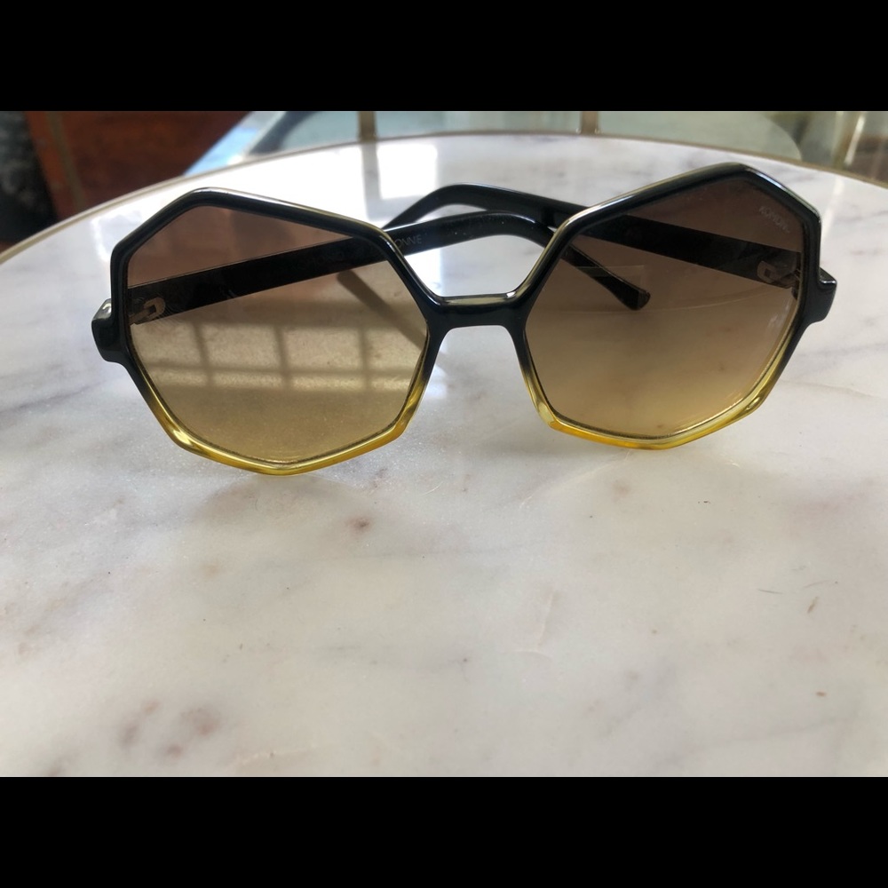 Sun glasses